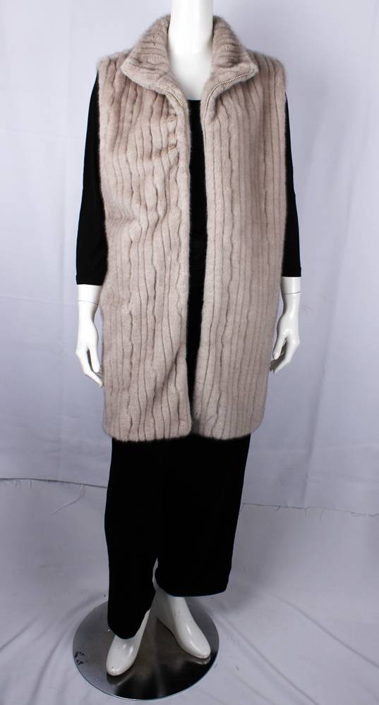 ALICE & LILY long fur vest w zip size L-XL grey STYLE:SC/5078GRY
